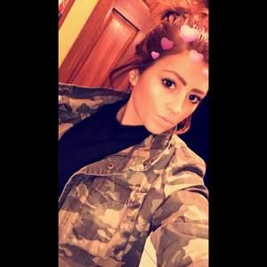 Meet your Posher, Abbey